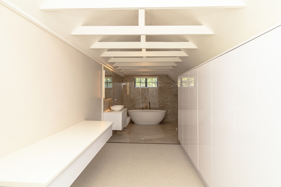 4 Bedroom Property for Sale in Fernridge Western Cape